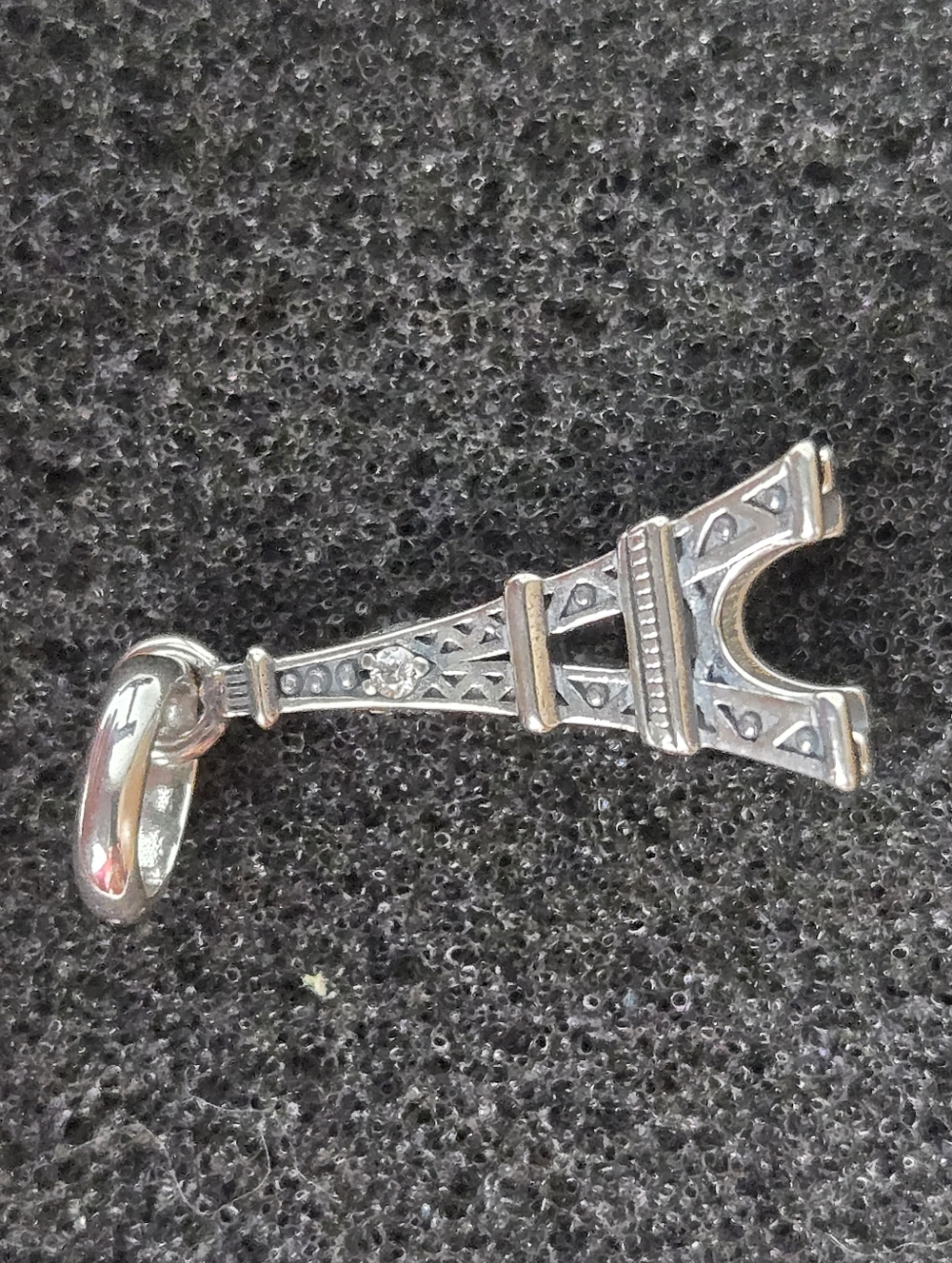 Thomas Sabo Sterling Silver Eiffel Tower Charm - Picture 1 of 6